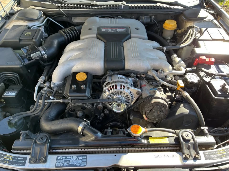 1992 Subaru SVX - Image 5 of 8