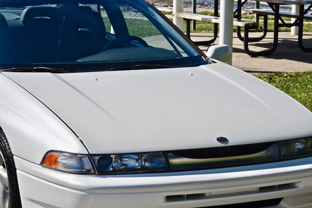 1992 Subaru SVX - Image 15 of 31