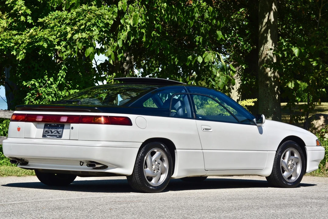 1992 Subaru SVX - Image 3 of 31