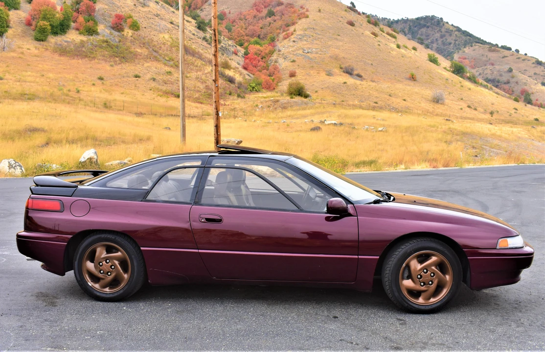1992 Subaru SVX - Image 14 of 31