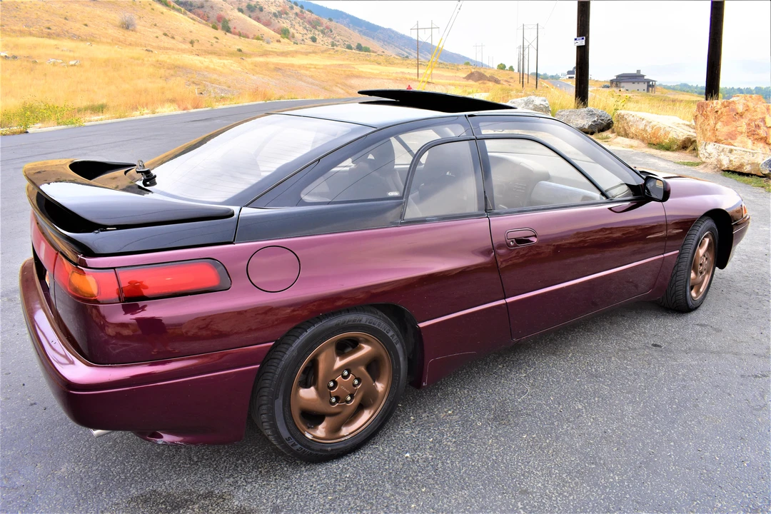 1992 Subaru SVX - Image 13 of 31