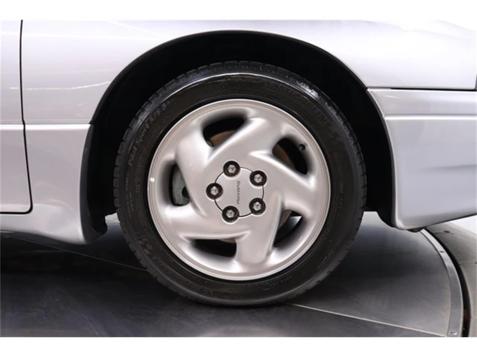 1992 Subaru SVX - Image 28 of 31