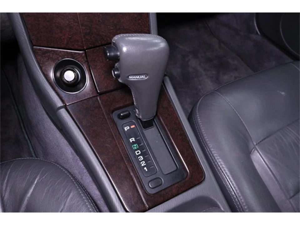 1992 Subaru SVX - Image 13 of 31