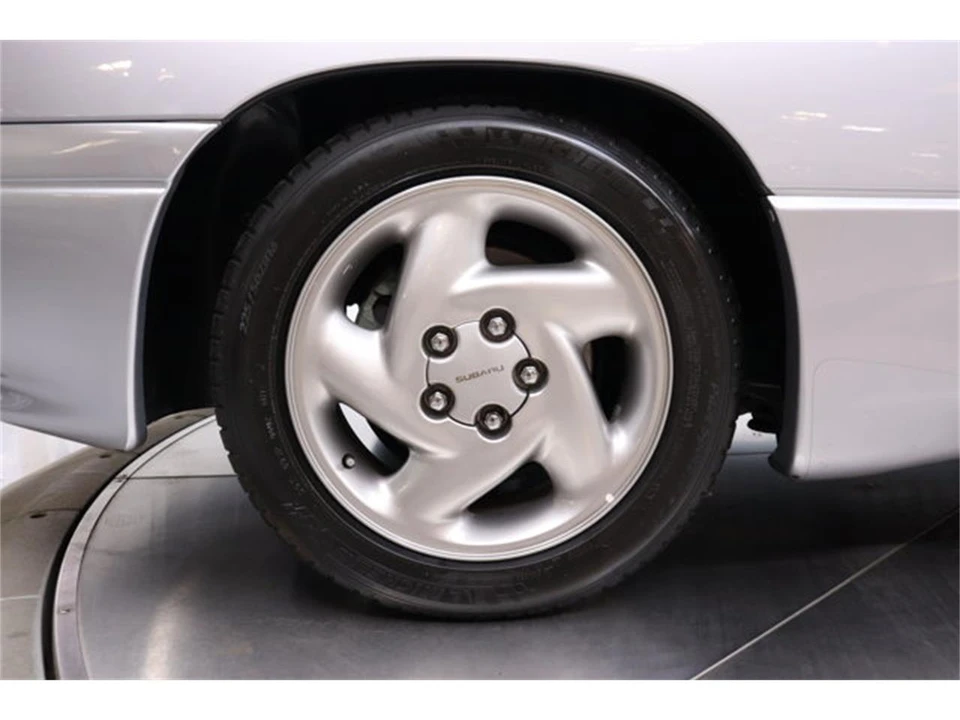 1992 Subaru SVX - Image 29 of 31