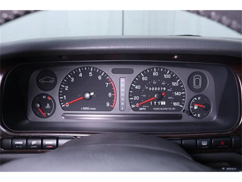 1992 Subaru SVX - Image 11 of 31
