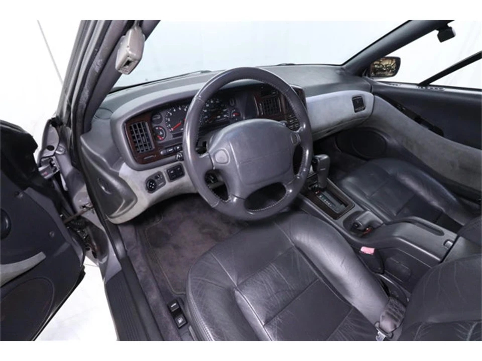 1992 Subaru SVX - Image 9 of 31