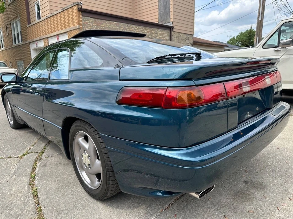 1992 Subaru SVX - Image 10 of 31