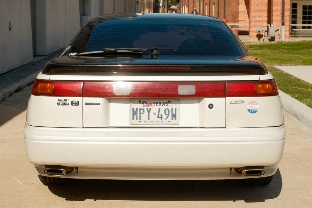 1992 Subaru SVX - Image 5 of 31
