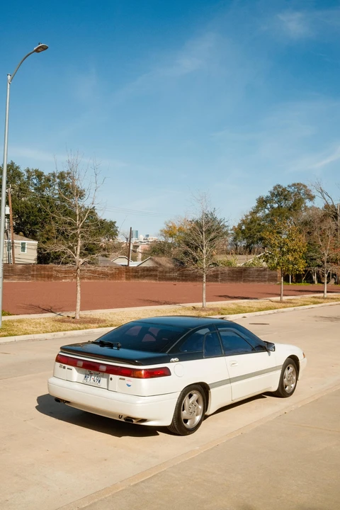 1992 Subaru SVX - Image 24 of 31