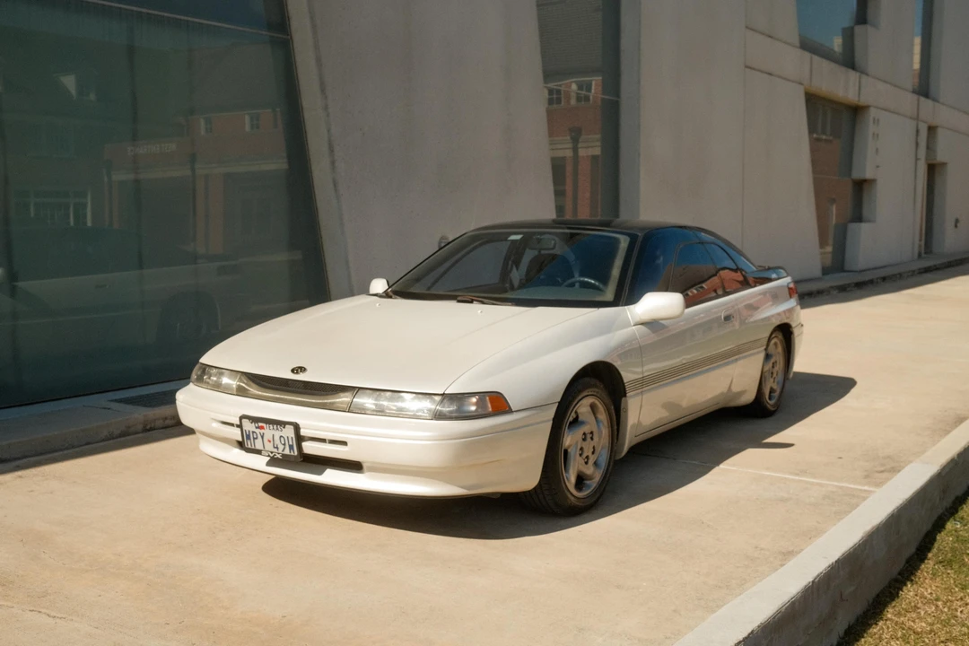 1992 Subaru SVX - Image 9 of 31