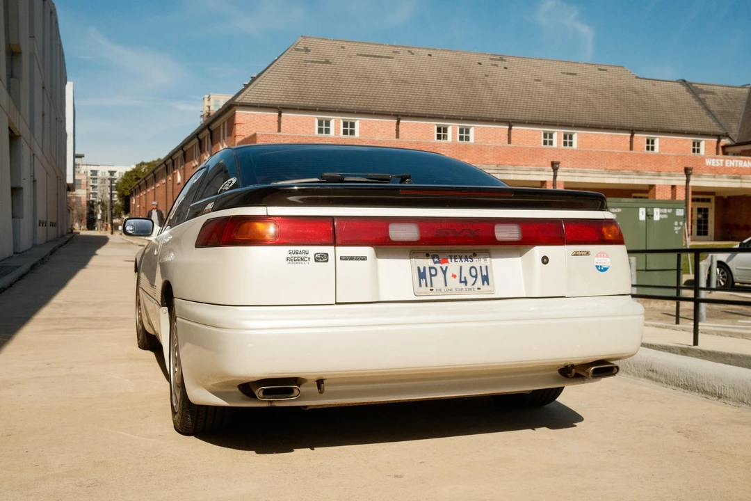 1992 Subaru SVX - Image 20 of 31