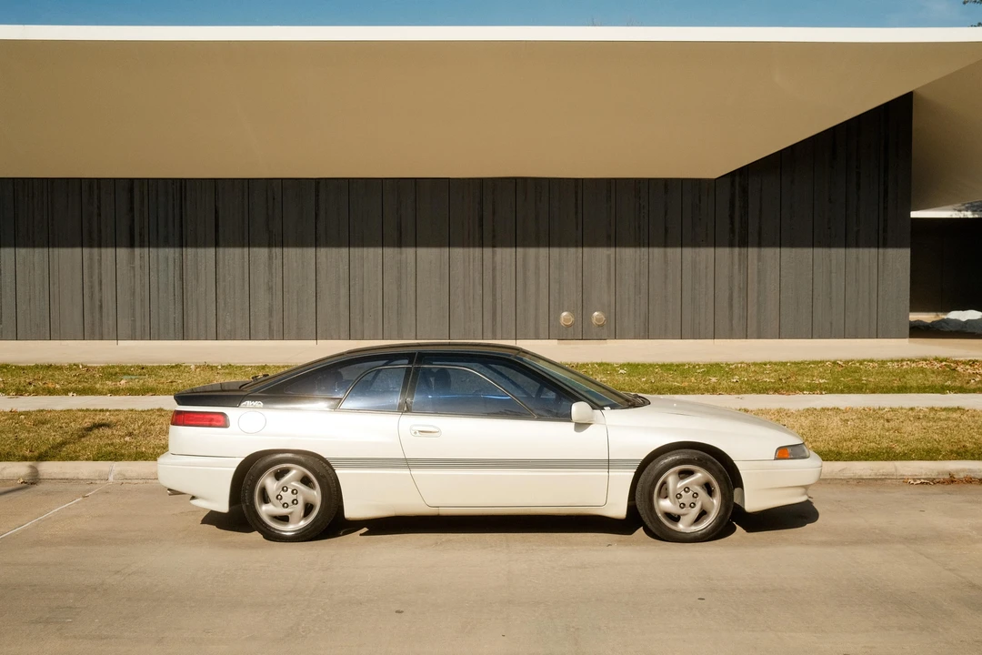 1992 Subaru SVX - Image 28 of 31