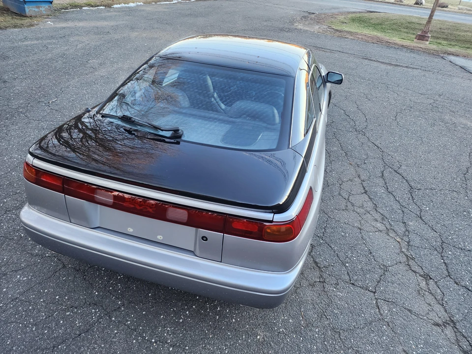 1992 Subaru SVX - Image 16 of 31