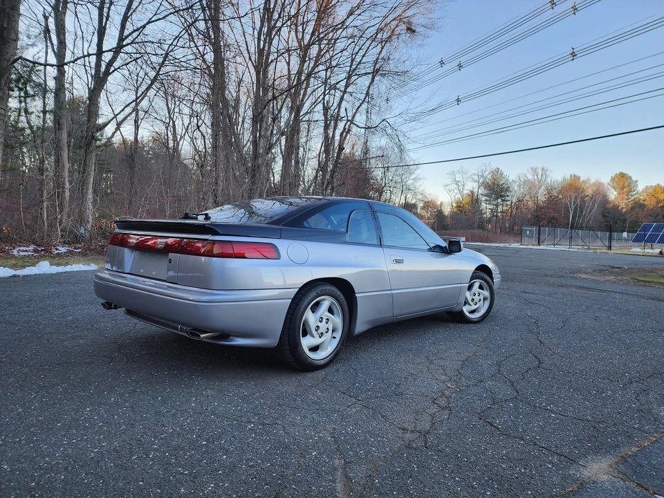1992 Subaru SVX - Image 17 of 31