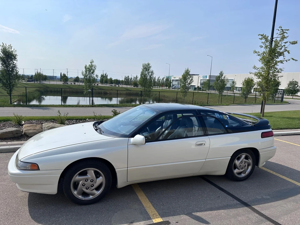 1992 Subaru SVX - Image 2 of 31