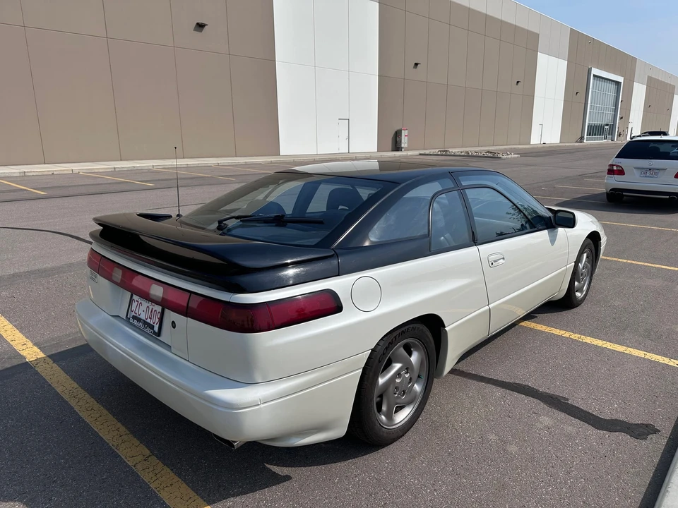 1992 Subaru SVX - Image 7 of 31