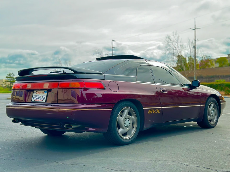 1992 Subaru SVX - Image 17 of 31