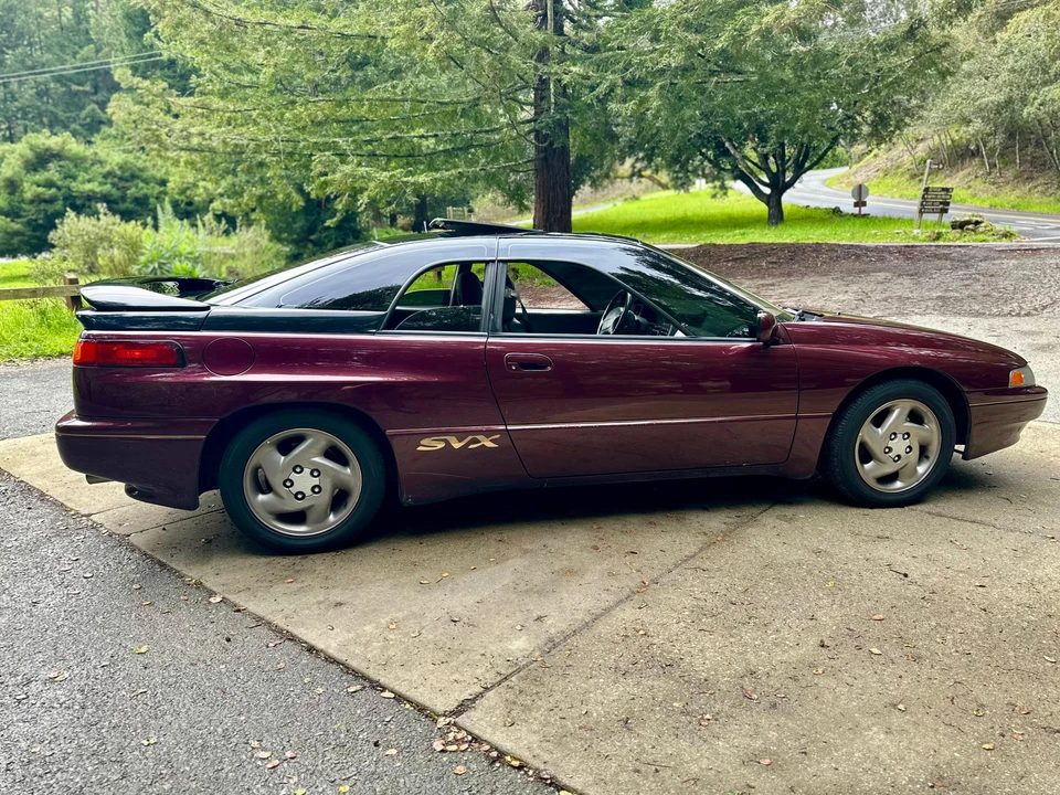 1992 Subaru SVX - Image 18 of 31