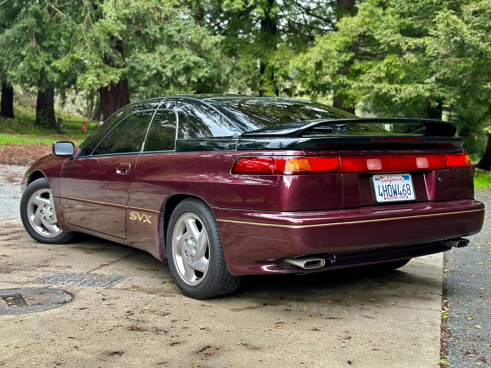 1992 Subaru SVX - Image 10 of 31