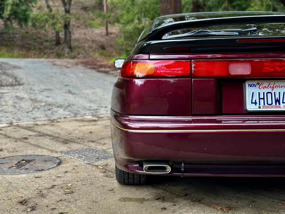 1992 Subaru SVX - Image 30 of 31