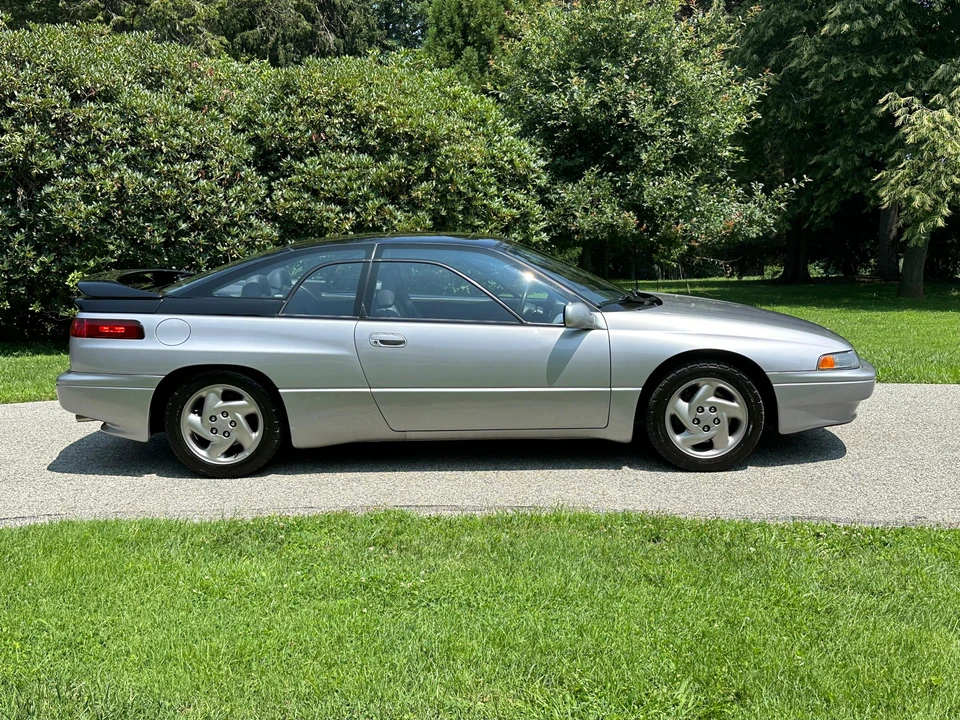 1992 Subaru SVX - Image 22 of 31