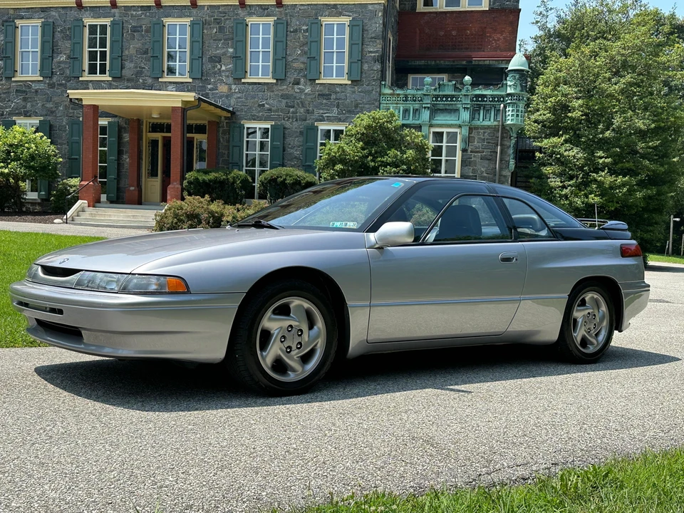 1992 Subaru SVX - Image 13 of 31