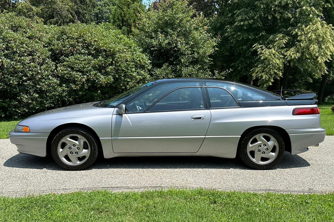 1992 Subaru SVX - Image 3 of 31