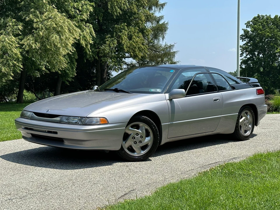 1992 Subaru SVX - Image 12 of 31