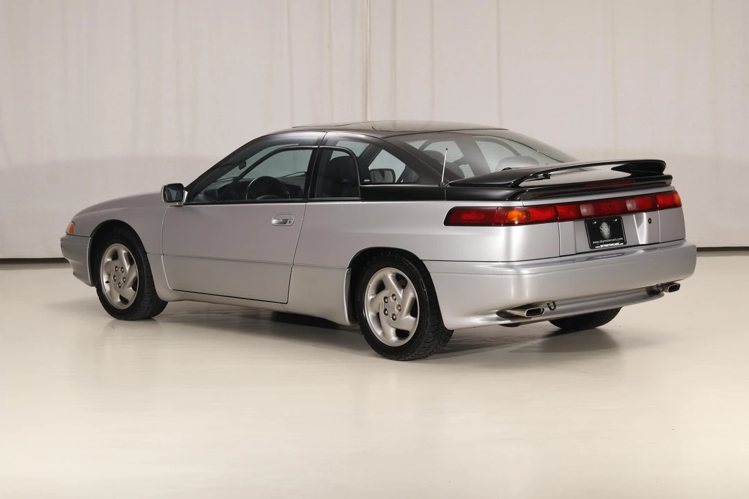 1992 Subaru SVX - Image 17 of 31