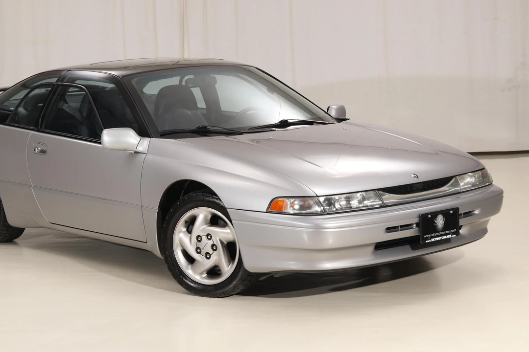 1992 Subaru SVX - Image 26 of 31