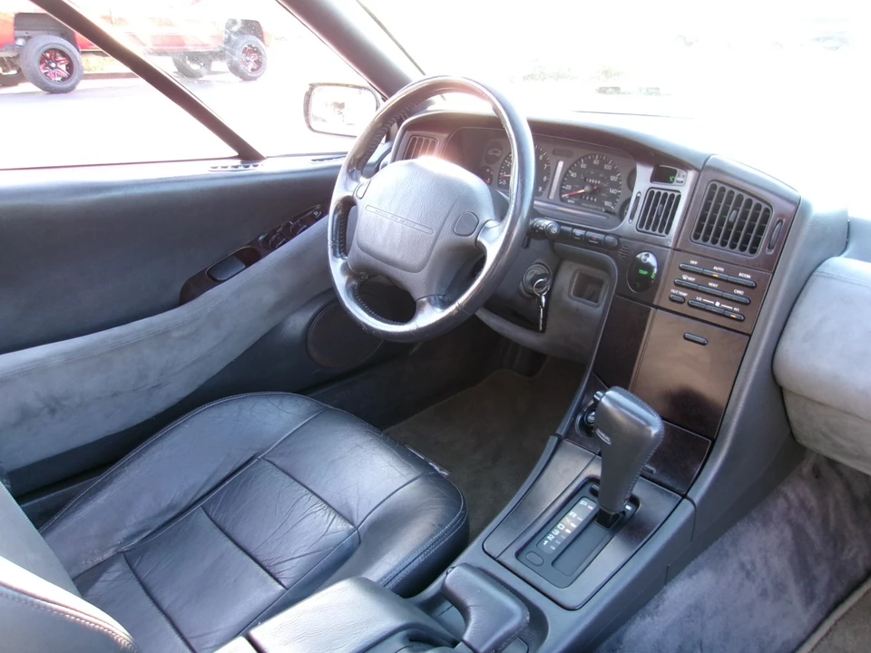 1992 Subaru SVX - Image 19 of 21
