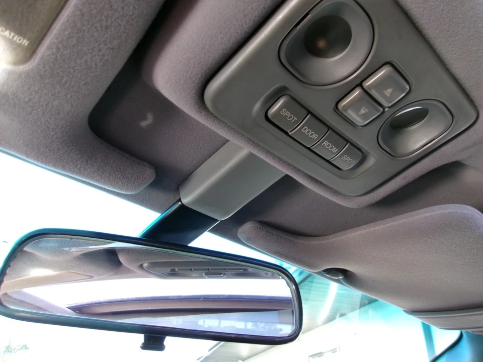 1992 Subaru SVX - Image 20 of 21
