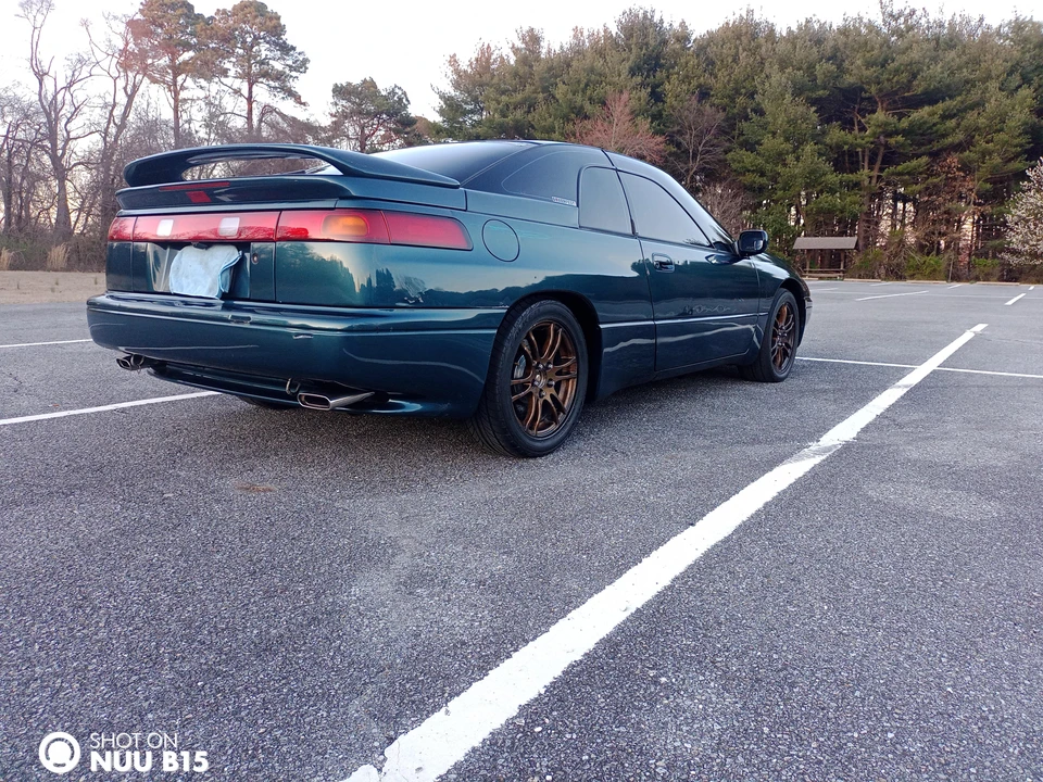 1992 Subaru SVX - Image 16 of 31