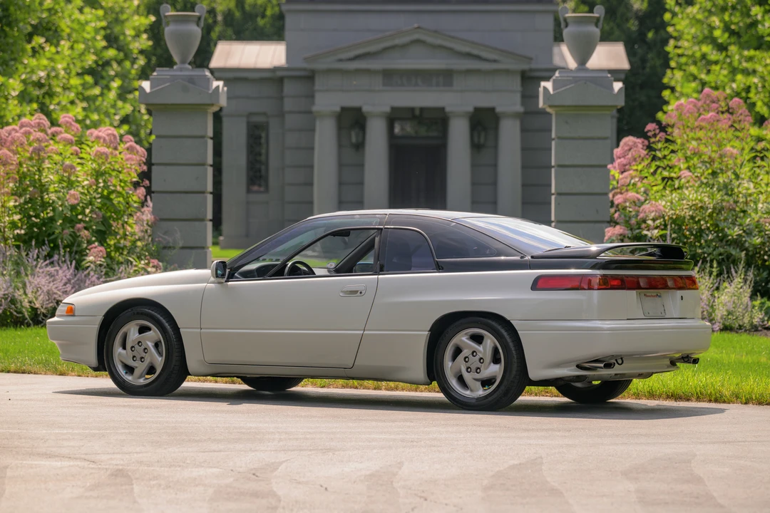 1992 Subaru SVX - Image 12 of 31