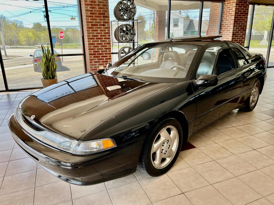 1992 Subaru SVX - Image 3 of 31