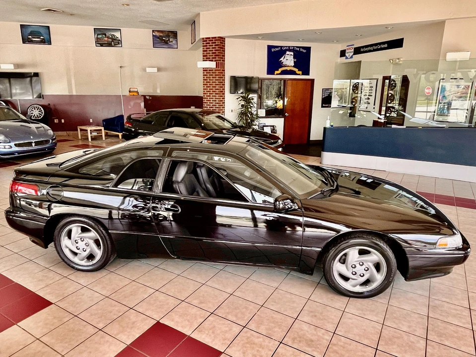 1992 Subaru SVX - Image 9 of 31