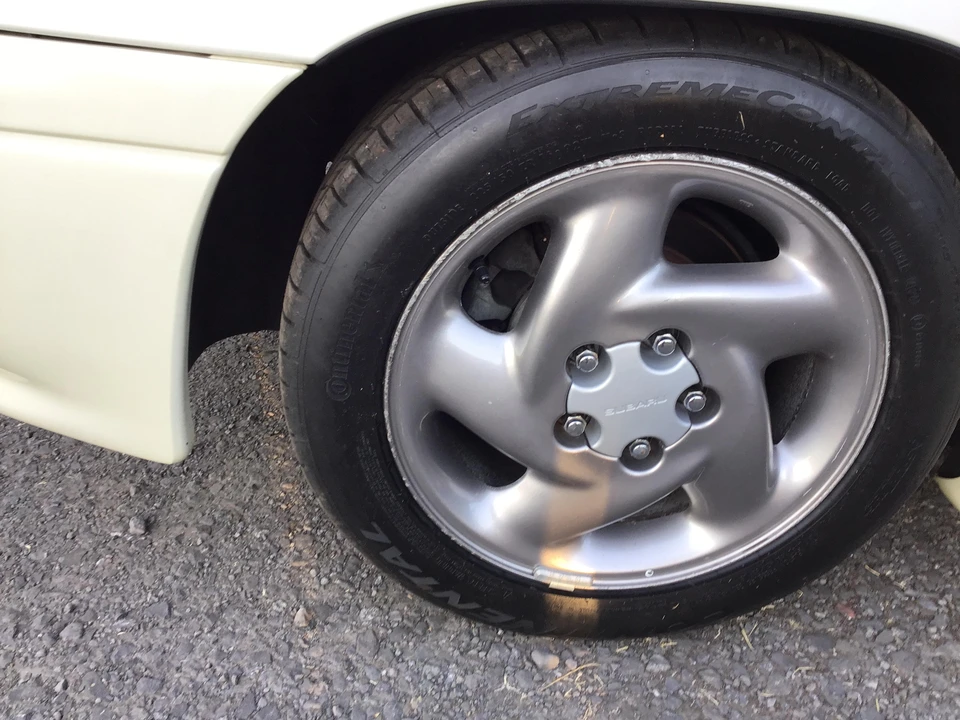 1992 Subaru SVX - Image 24 of 31