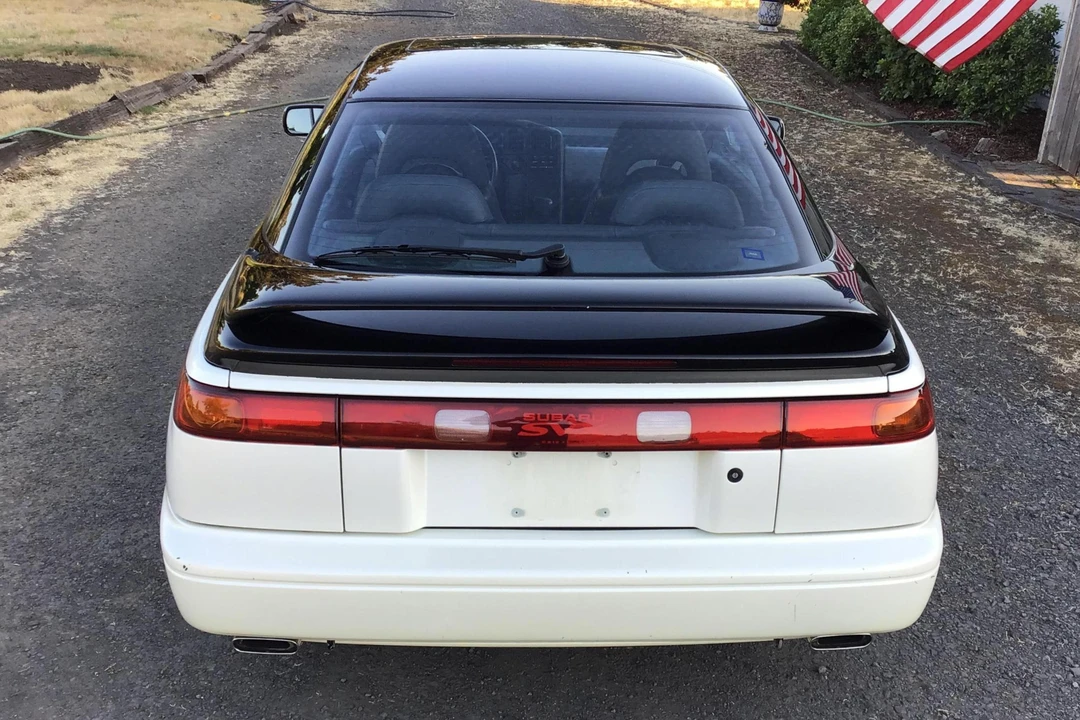 1992 Subaru SVX - Image 5 of 31