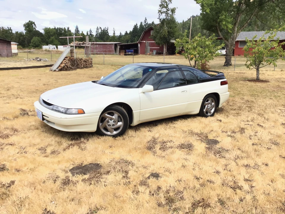 1992 Subaru SVX - Image 8 of 31