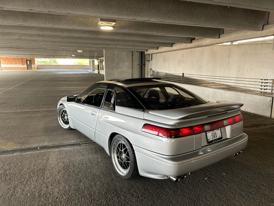 1992 Subaru SVX - Image 20 of 30
