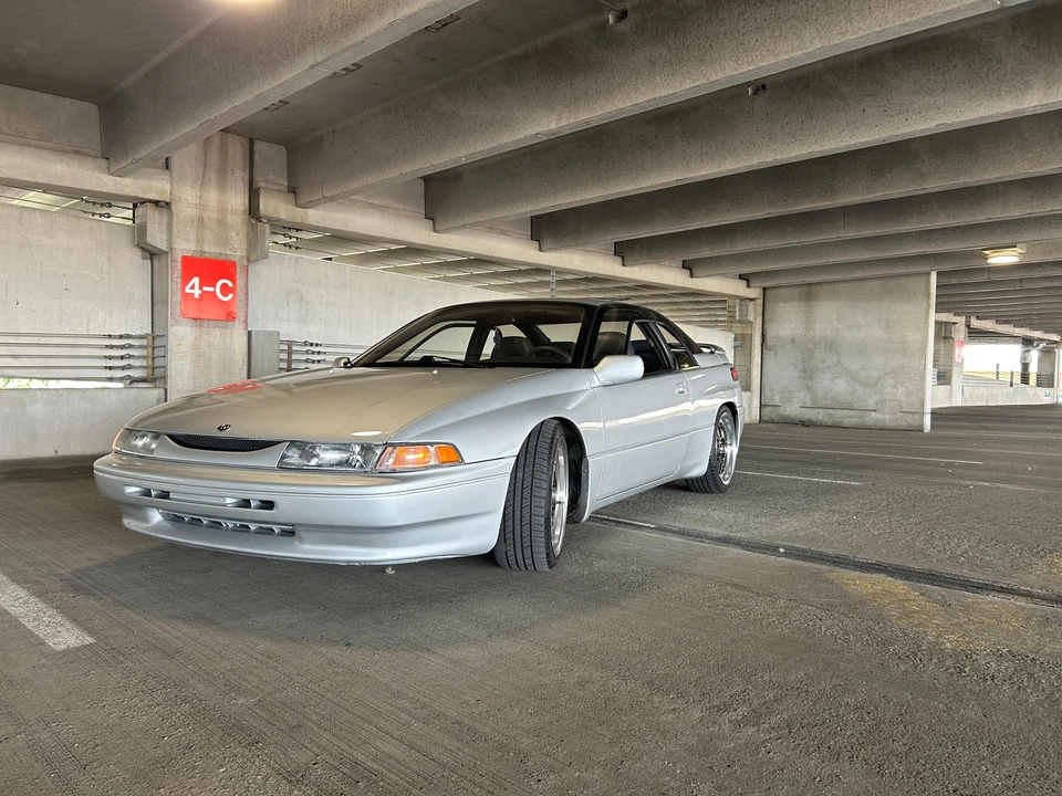1992 Subaru SVX - Image 18 of 30
