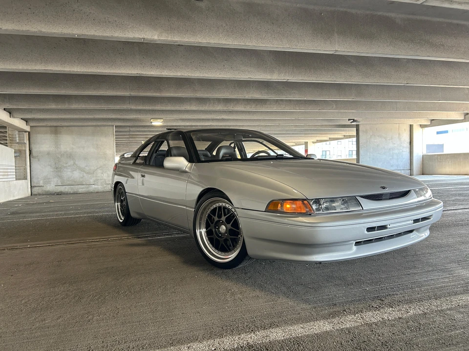 1992 Subaru SVX - Image 26 of 30