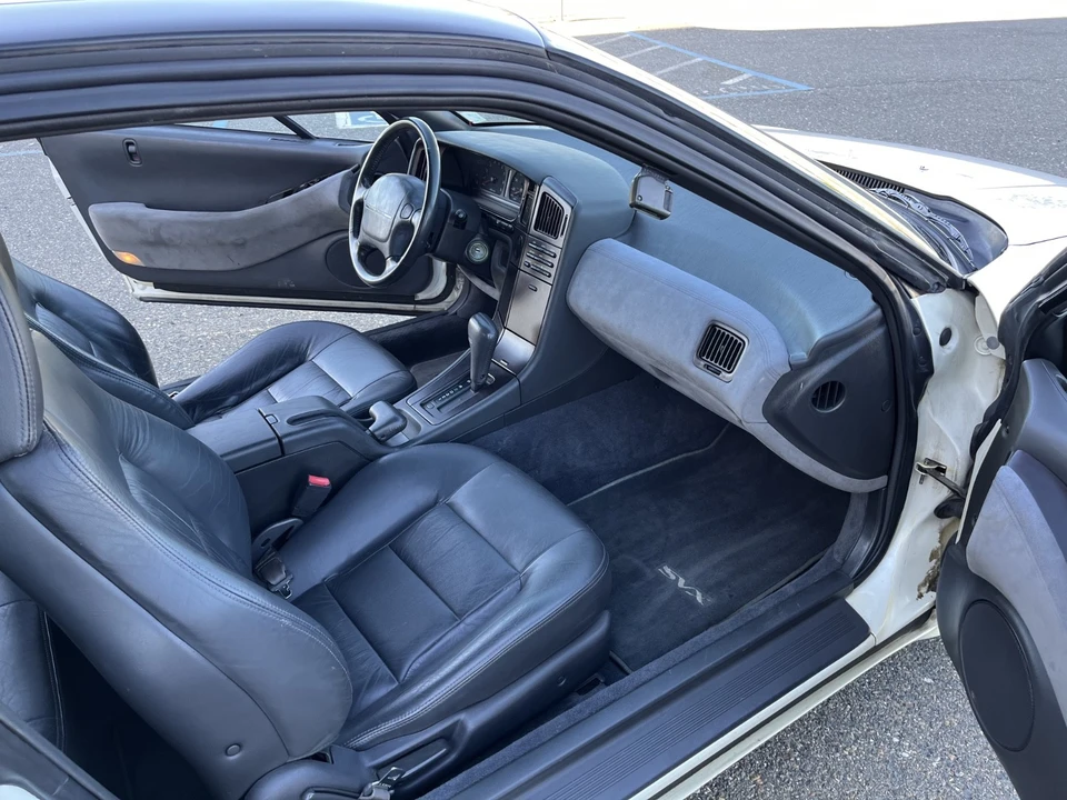 1992 Subaru SVX - Image 16 of 21