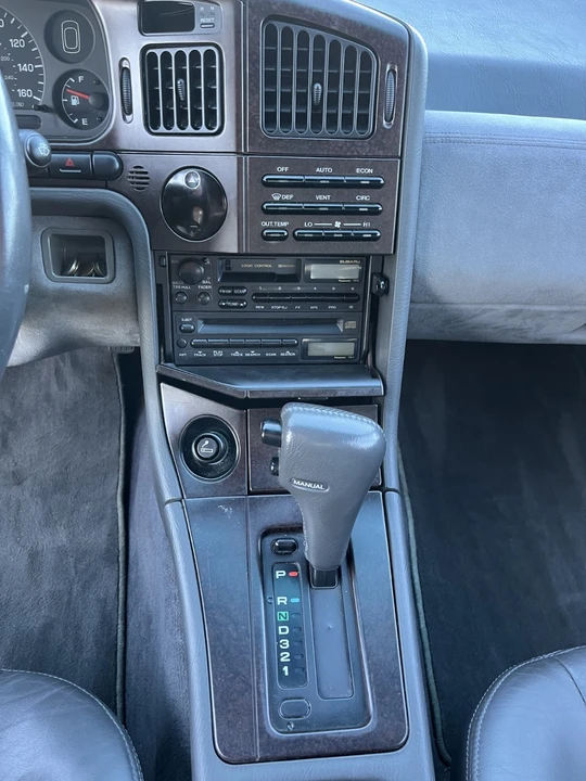 1992 Subaru SVX - Image 14 of 21