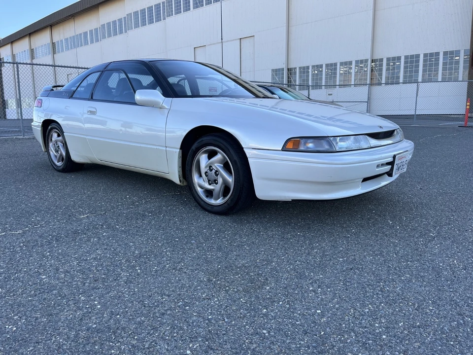 1992 Subaru SVX - Image 2 of 21