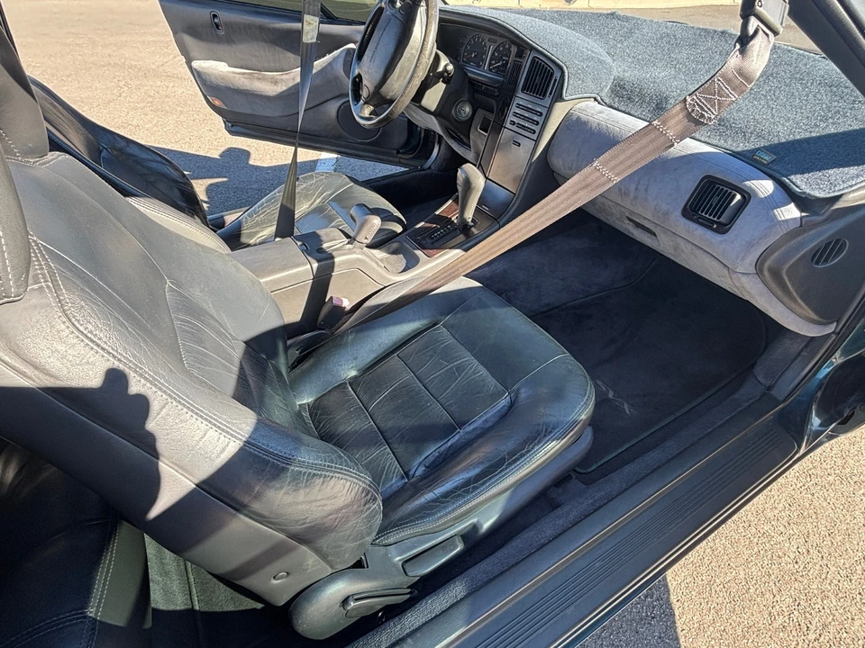 1992 Subaru SVX - Image 10 of 21