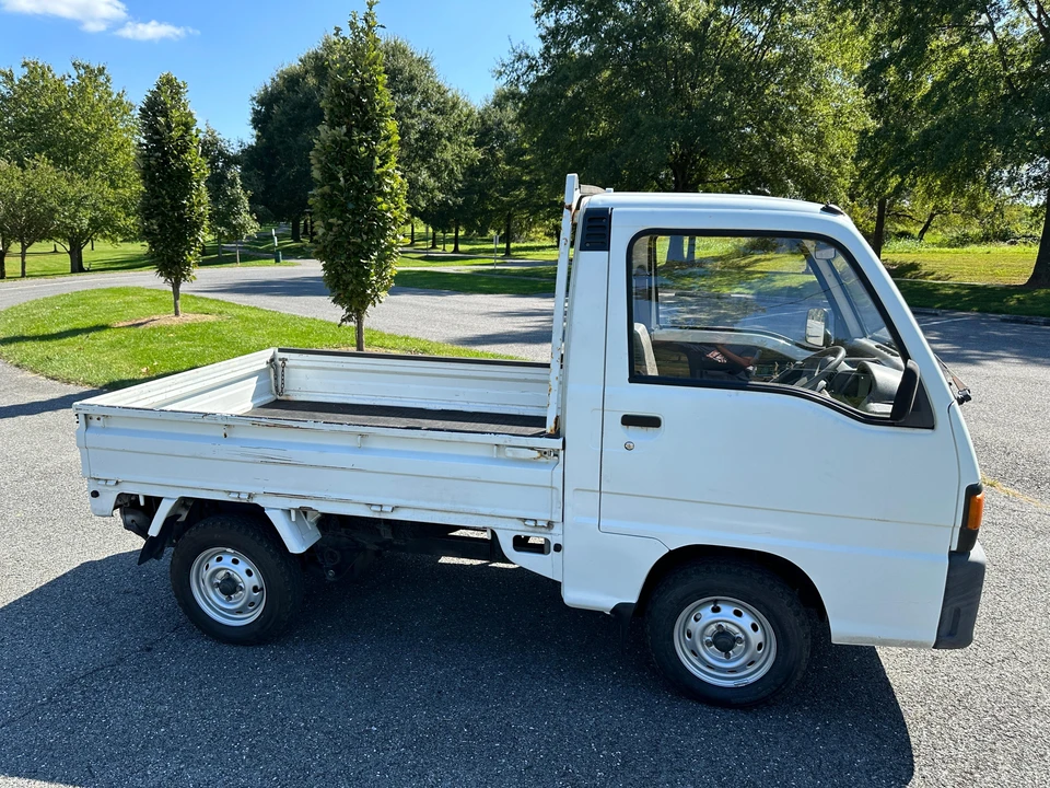 1992 Subaru Sambar 4th Gen - Image 28 of 31