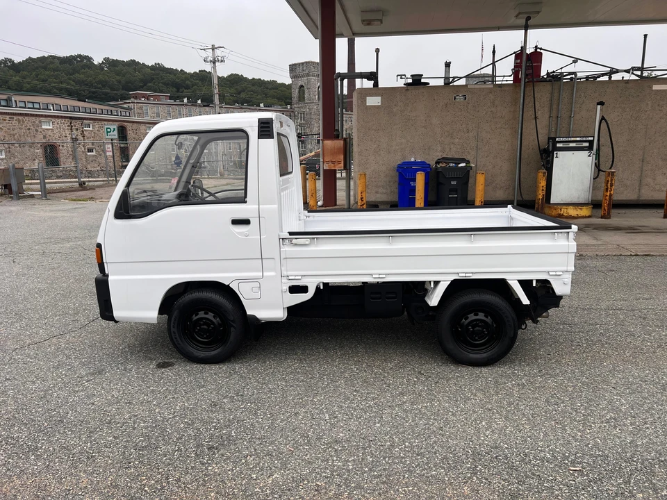 1992 Subaru Sambar 5th Gen - Image 7 of 31