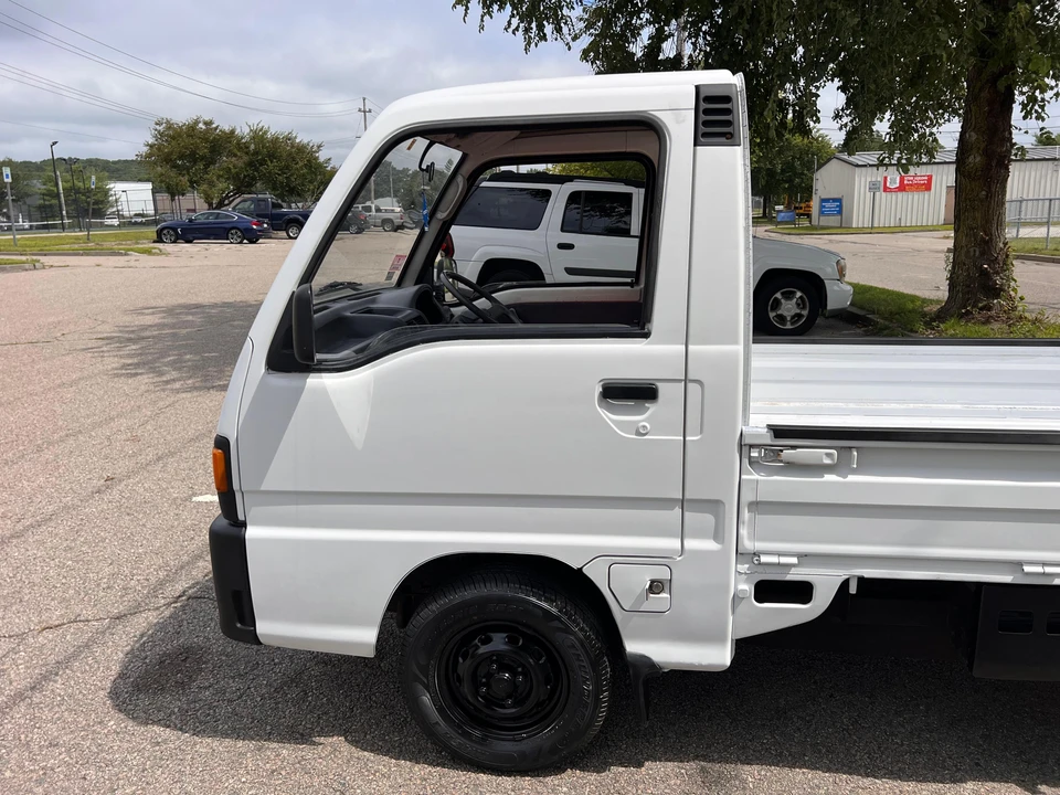 1992 Subaru Sambar 5th Gen - Image 23 of 31