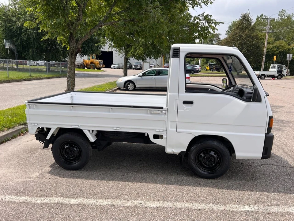 1992 Subaru Sambar 5th Gen - Image 14 of 31